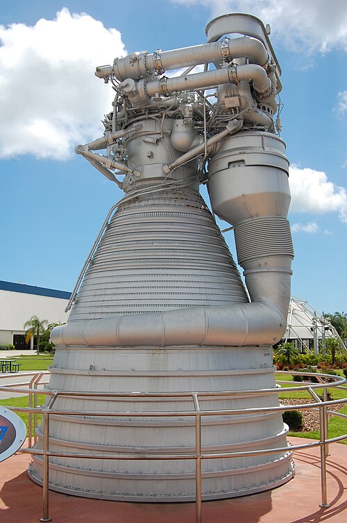 F-1 rocket engine